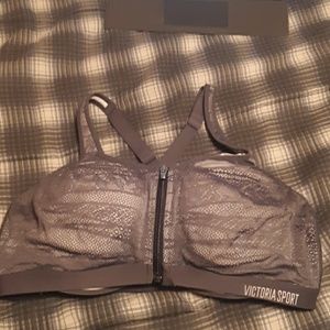 Sportsbra